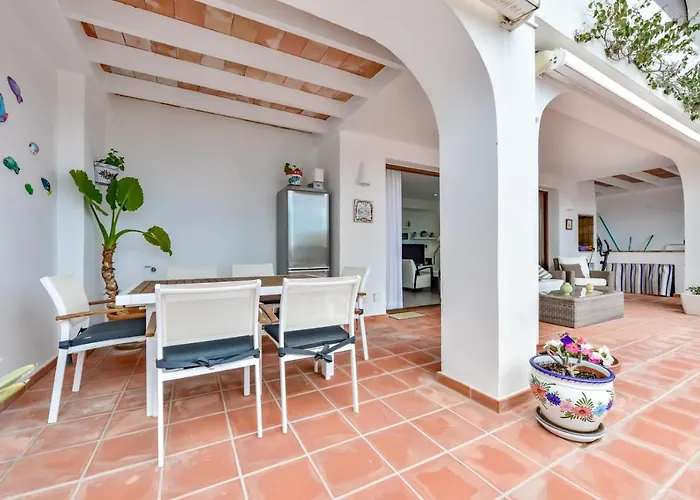 Mirador De Bassetes 15 - Grupo Turis